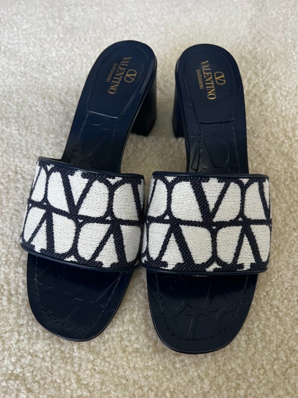 Valentino Garavani VLOGO Toile Icongraphe Slide 50 Heel Sandals 39 1/2 US 9 .5